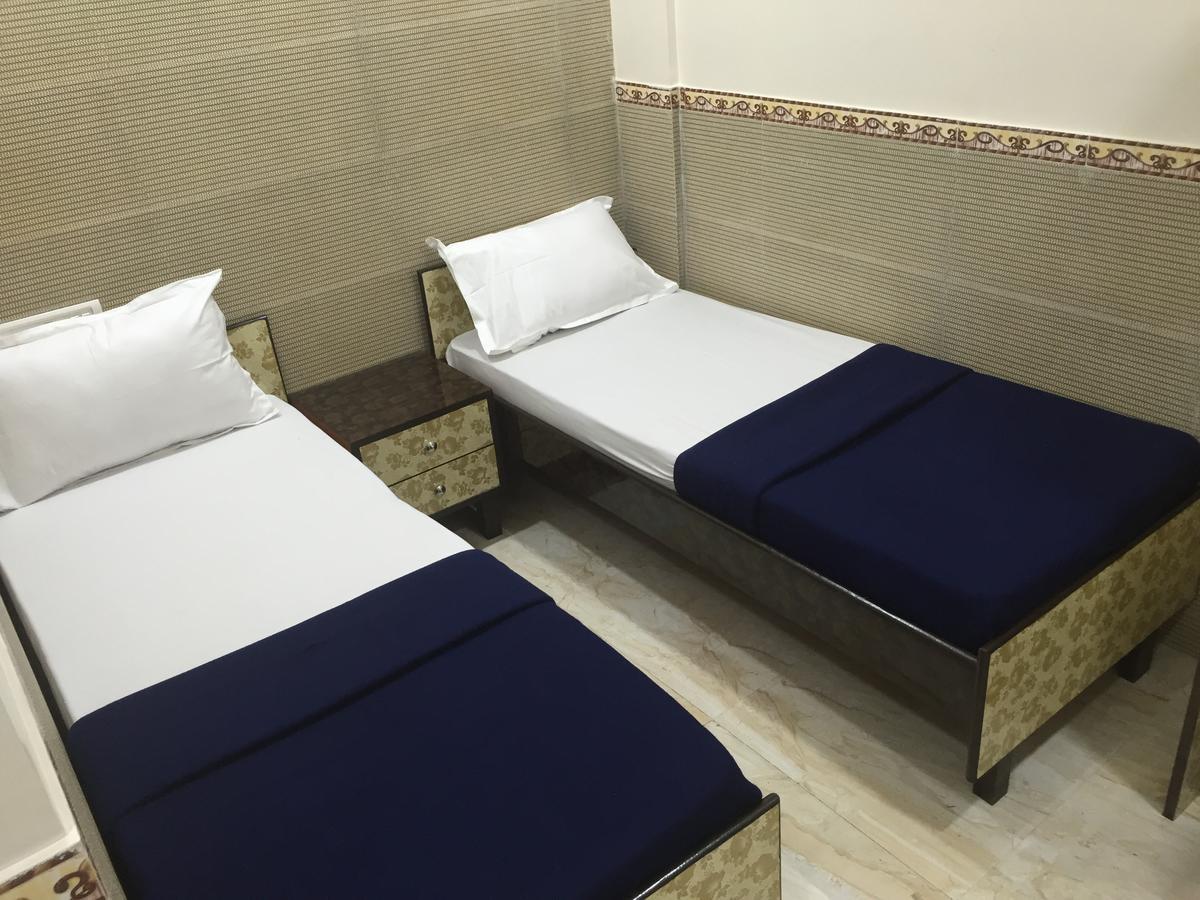 Hotel Marhaba Mumbai Dış mekan fotoğraf